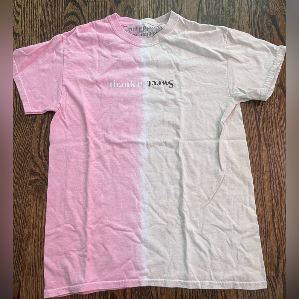 Ariana Grande T-shirt from the concert size S